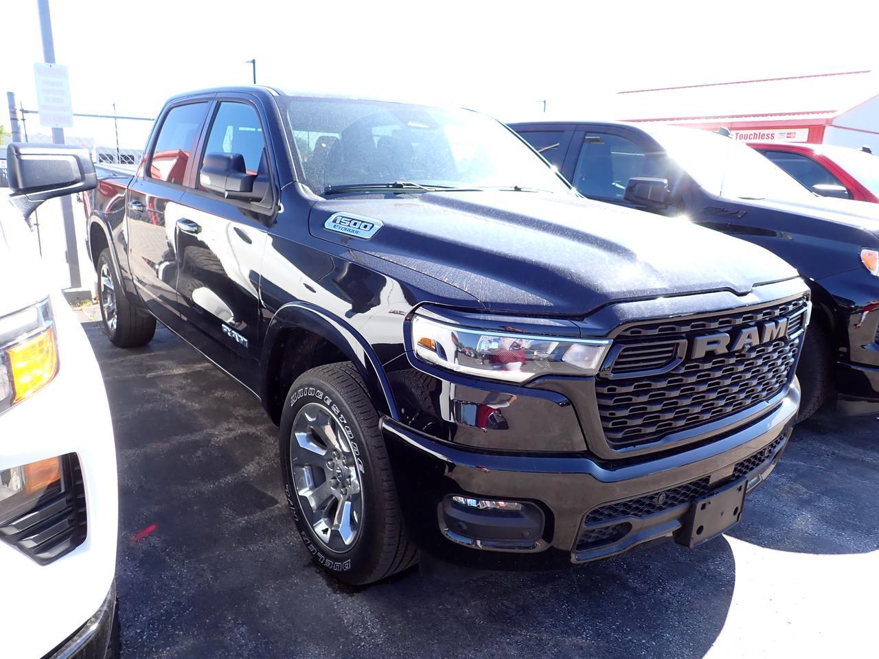 2025 Ram 1500 Big Horn 4X4 CREW CAB 5'7 BOX