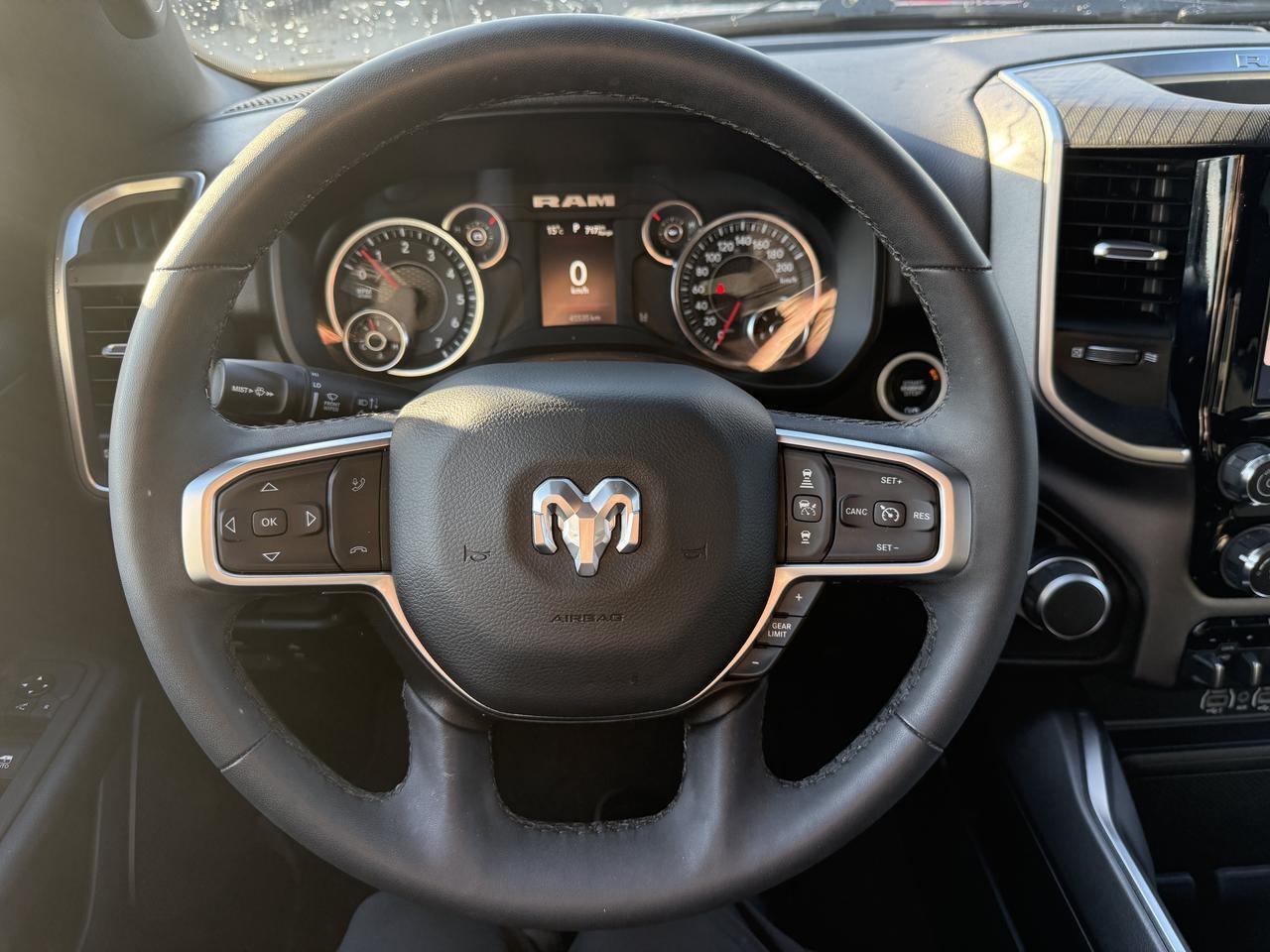 2025 Ram 1500 Big Horn Crew Cab 4x4 | Low KMs | Sport Appearance Pkg | Cloth Heated Seats | Remote Start Redwater AB