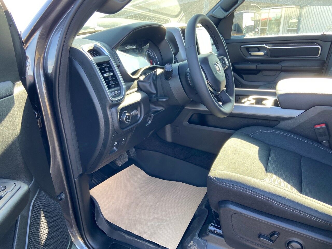 2025 Ram 1500 Big Horn High Level AB