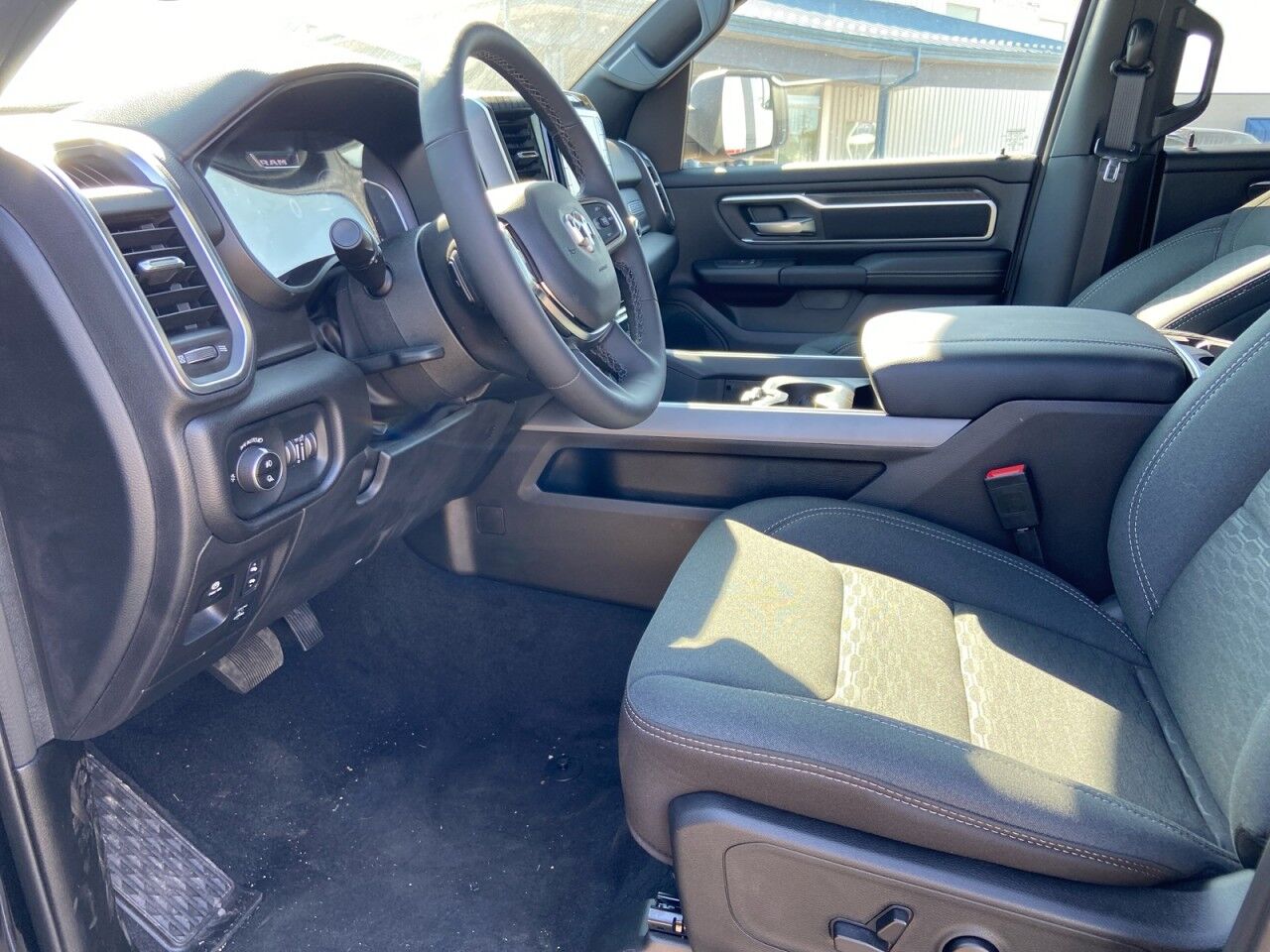 2025 Ram 1500 Big Horn High Level AB