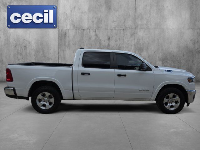 2025 Ram 1500 Big Horn/Lone Star Kerrville TX