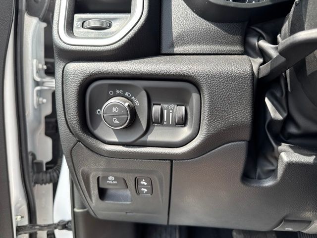 2025 Ram 1500 Big Horn/Lone Star Kerrville TX