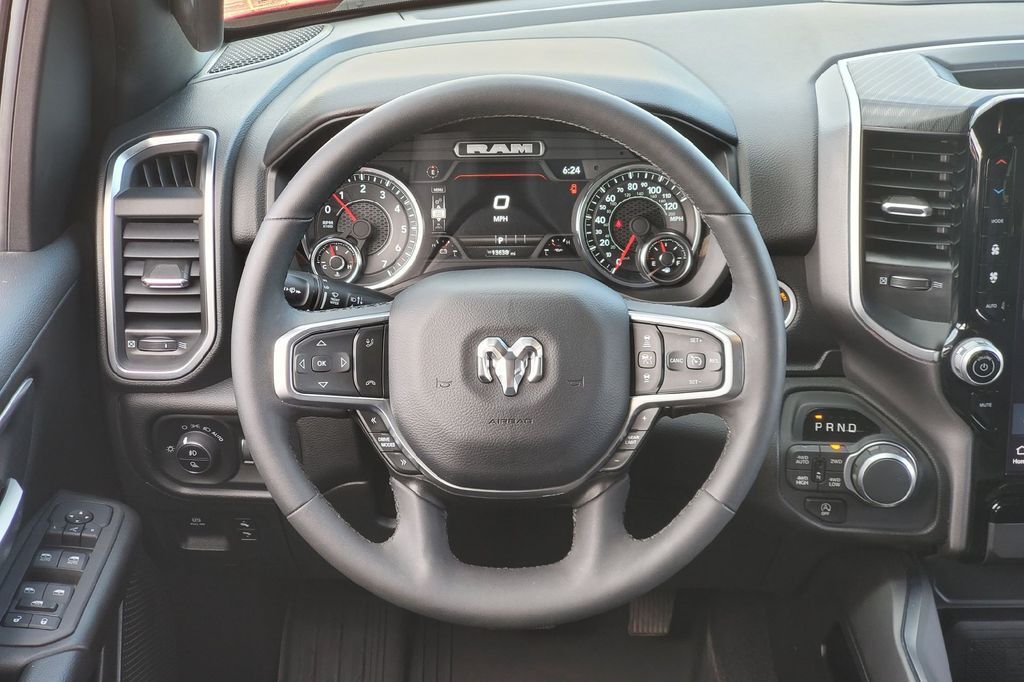 2025 Ram 1500 Big Horn/Lone Star Hondo TX