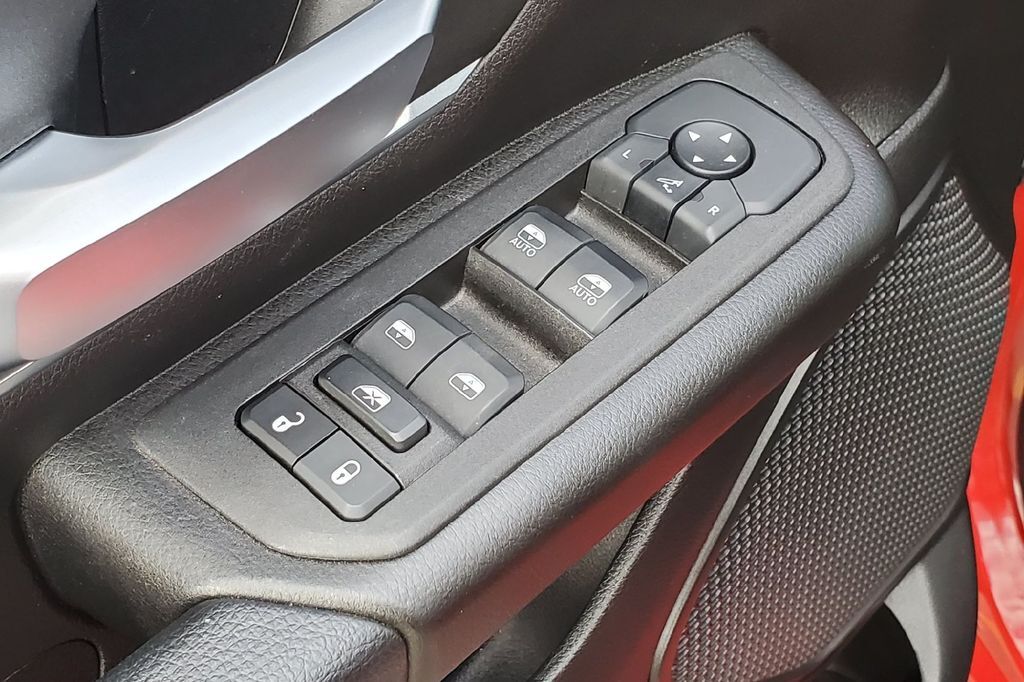 2025 Ram 1500 Big Horn/Lone Star Hondo TX