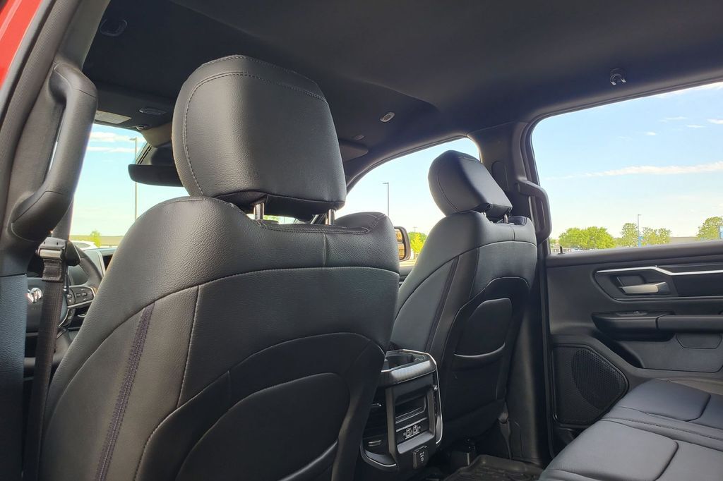 2025 Ram 1500 Big Horn/Lone Star Hondo TX