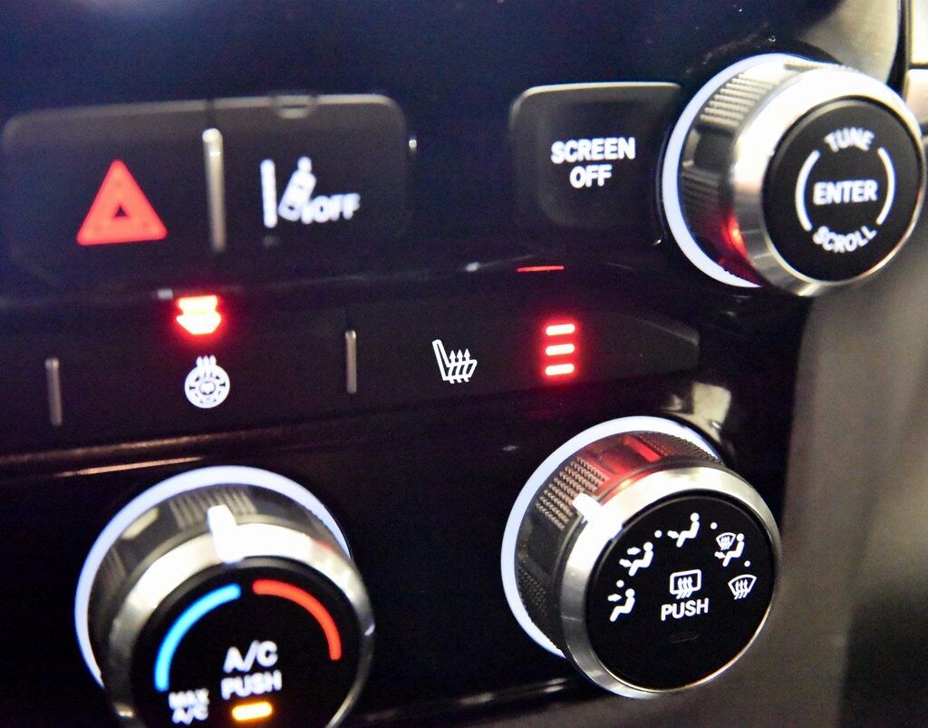 2025 Ram 1500 Big Horn/Lone Star Akron