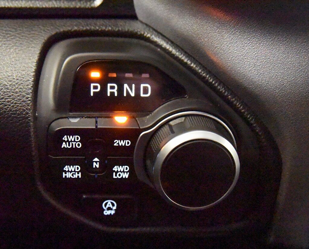 2025 Ram 1500 Big Horn/Lone Star Akron