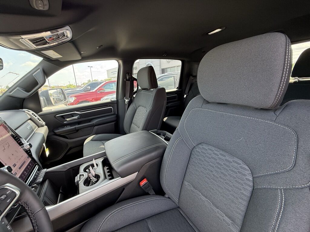 2025 Ram 1500 Big Horn/Lone Star Crestwood KY
