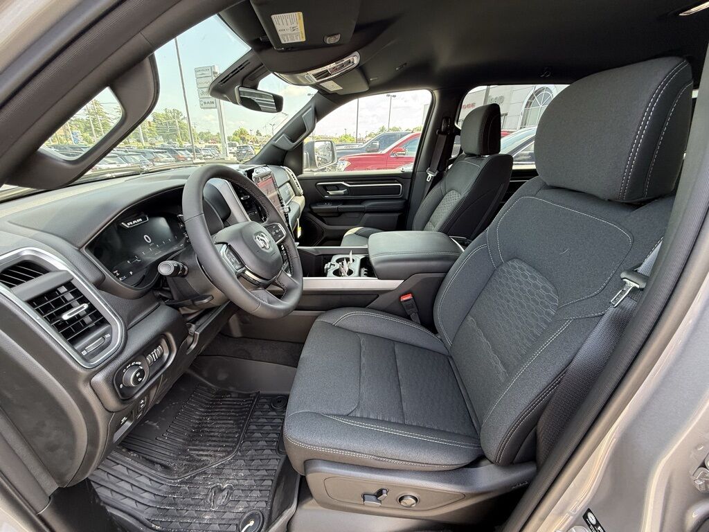 2025 Ram 1500 Big Horn/Lone Star Crestwood KY