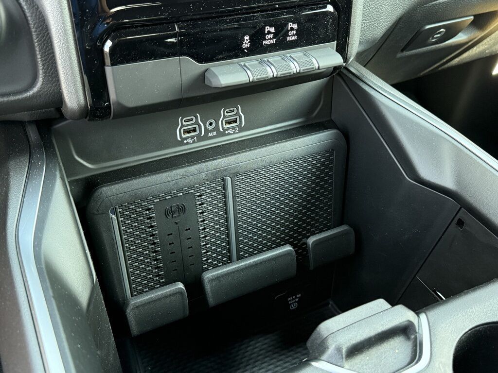 2025 Ram 1500 Big Horn/Lone Star Crestwood KY