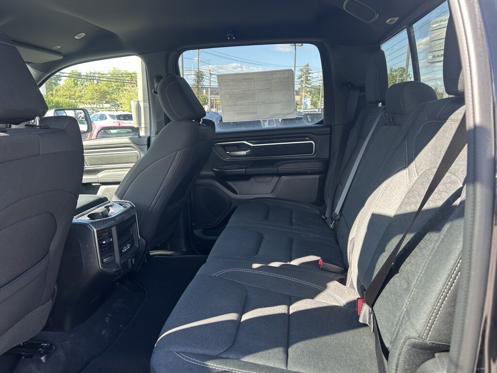 2025 Ram 1500 Big Horn/Lone Star Crestwood KY