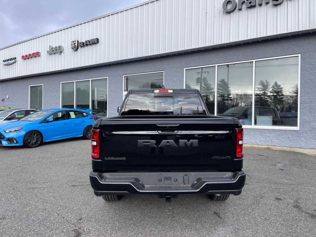 2025 Ram 1500 Big Horn/Lone Star Orange MA