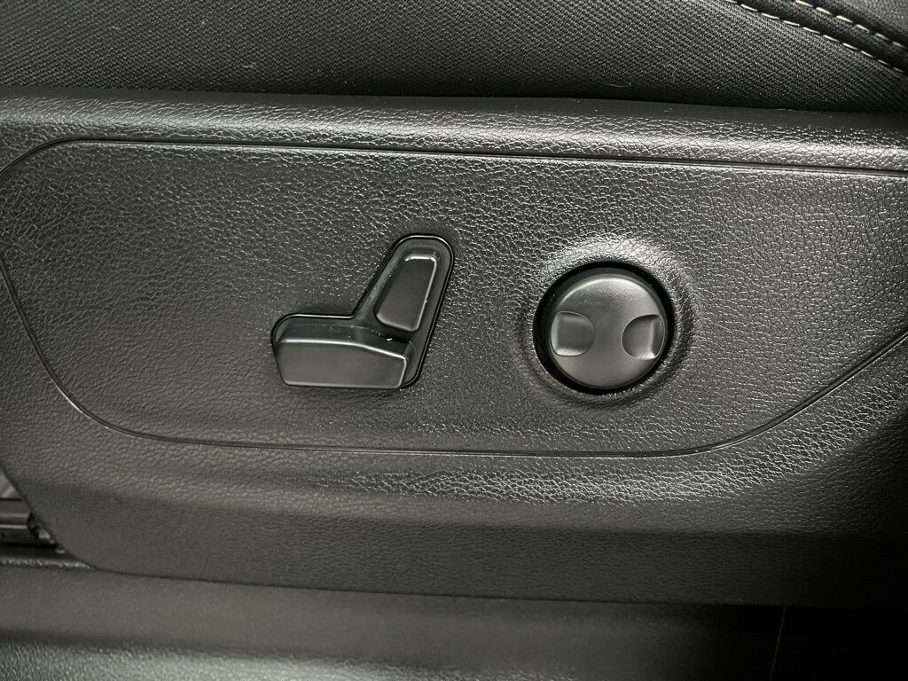 2025 Ram 1500 Big Horn/Lone Star Highlands Ranch CO