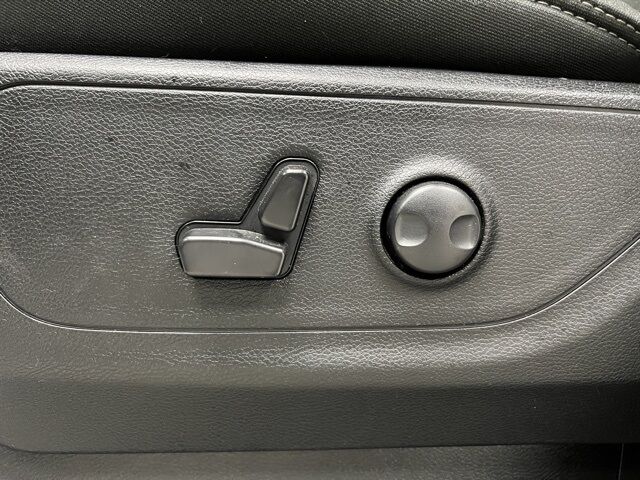 2025 Ram 1500 Big Horn/Lone Star Highlands Ranch CO