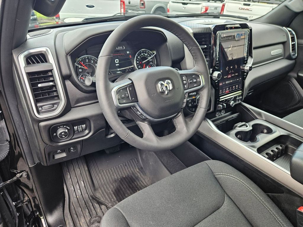 2025 Ram 1500 Big Horn/Lone Star Gresham OR