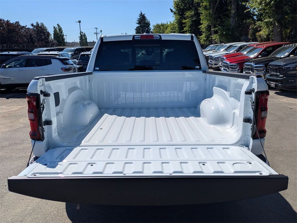 2025 Ram 1500 Big Horn/Lone Star Gresham OR
