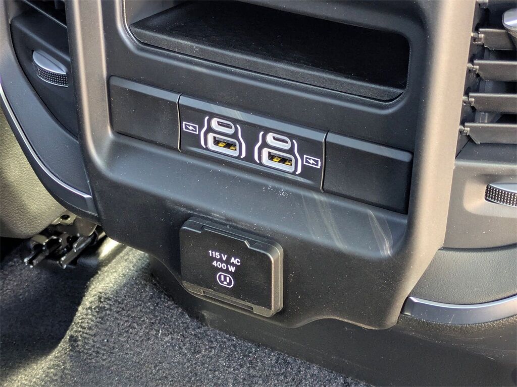 2025 Ram 1500 Big Horn/Lone Star Gresham OR