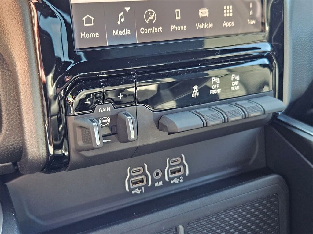 2025 Ram 1500 Big Horn/Lone Star Gresham OR