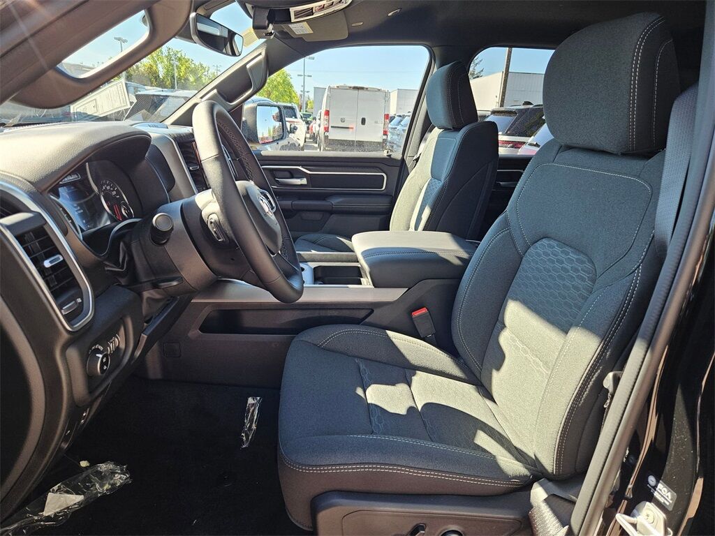 2025 Ram 1500 Big Horn/Lone Star Gresham OR