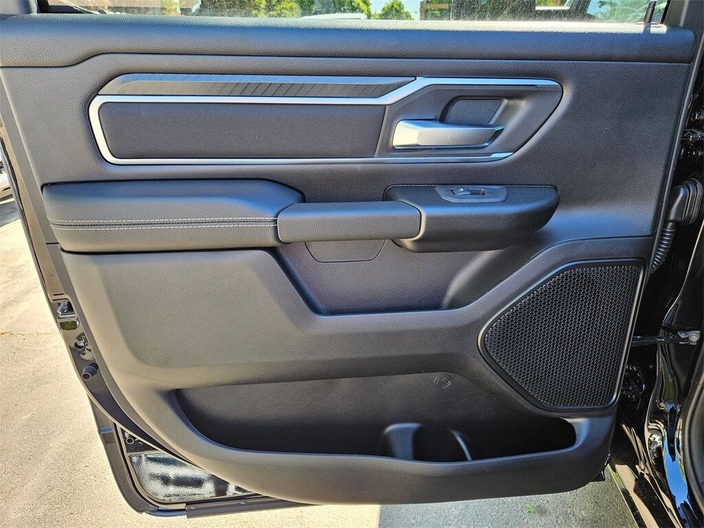 2025 Ram 1500 Big Horn/Lone Star Gresham OR