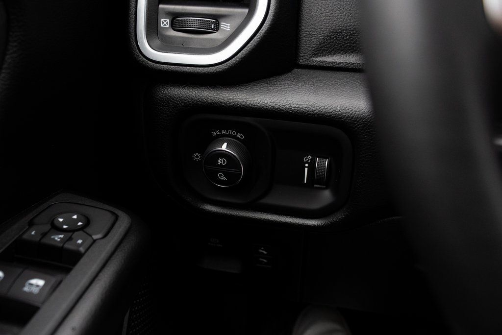 2025 Ram 1500 Big Horn/Lone Star Milwaukie OR