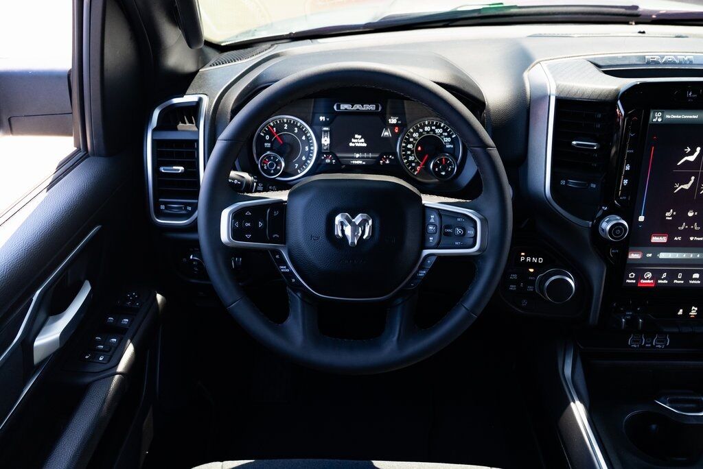 2025 Ram 1500 Big Horn/Lone Star Milwaukie OR