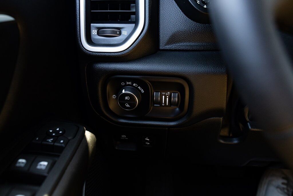 2025 Ram 1500 Big Horn/Lone Star Milwaukie OR