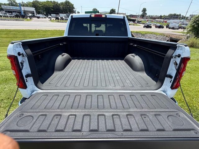 2025 Ram 1500 Big Horn/Lone Star Cape Girardeau MO