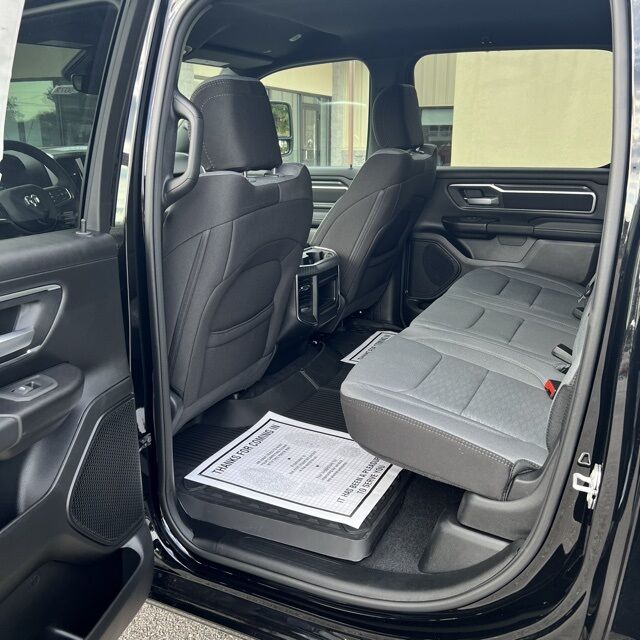 2025 Ram 1500 Big Horn/Lone Star Herrin IL