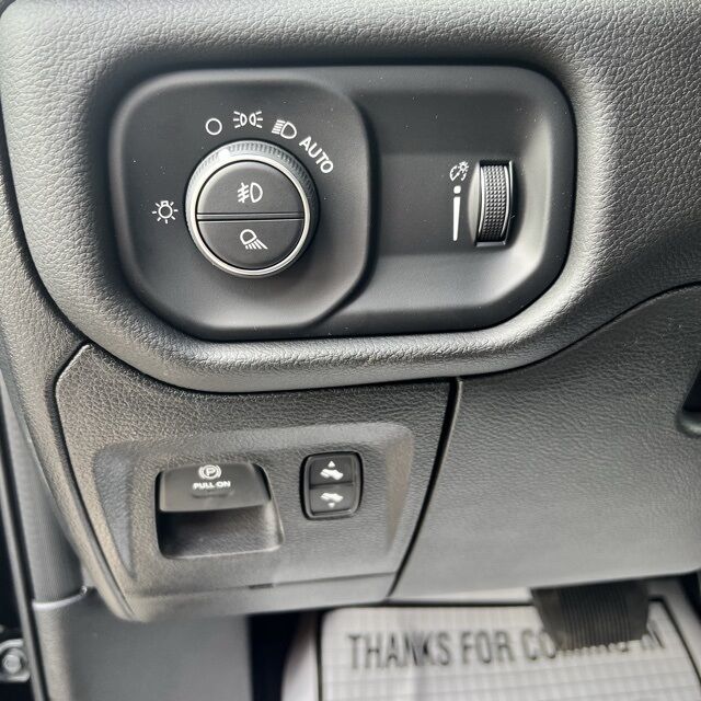 2025 Ram 1500 Big Horn/Lone Star Herrin IL