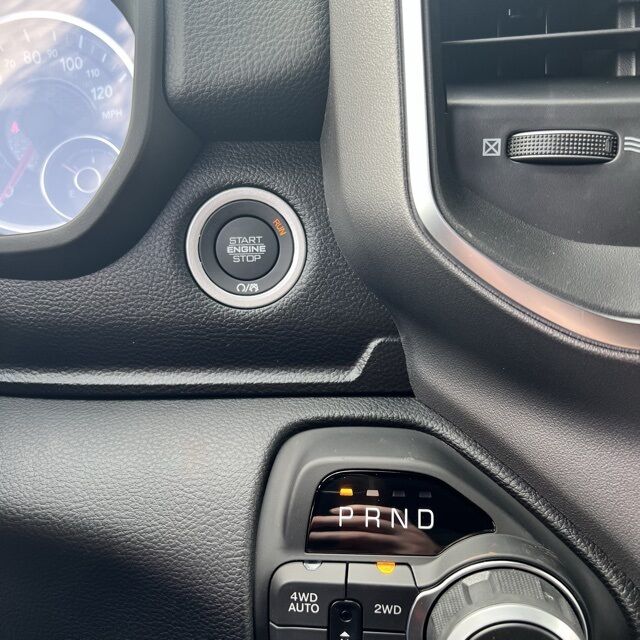 2025 Ram 1500 Big Horn/Lone Star Herrin IL