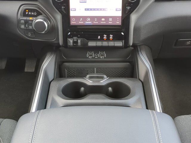 2025 Ram 1500 Big Horn Appleton WI