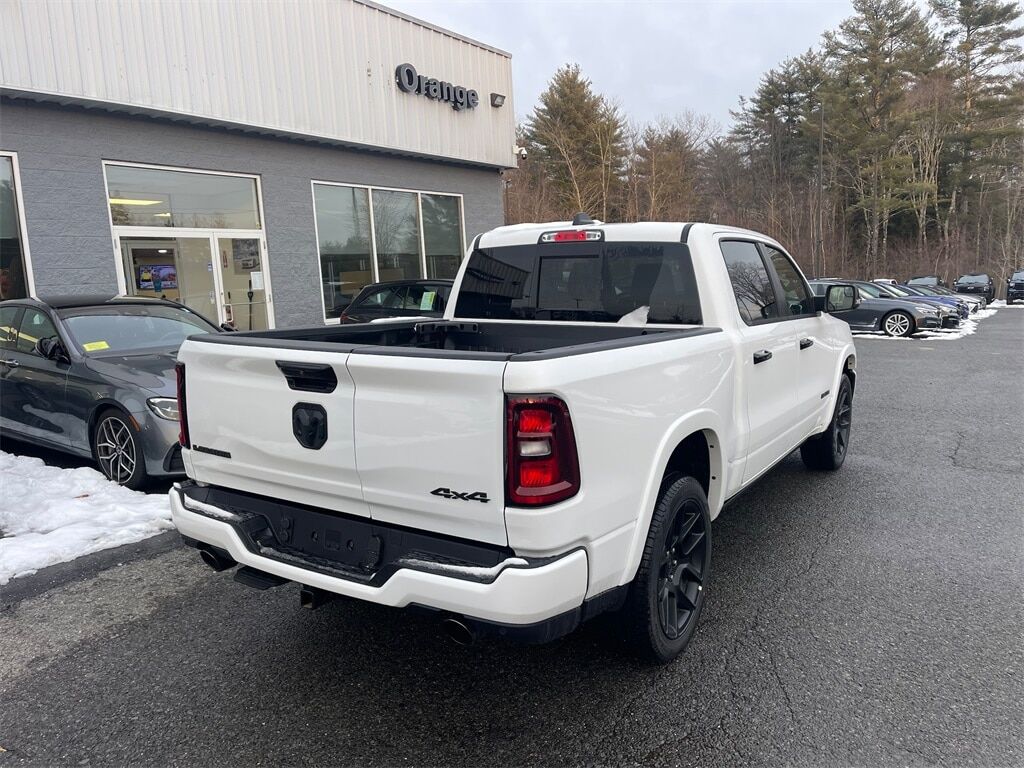 2025 Ram 1500 LARAMIE CREW CAB 4X4 5&#39;7 BOX Orange MA