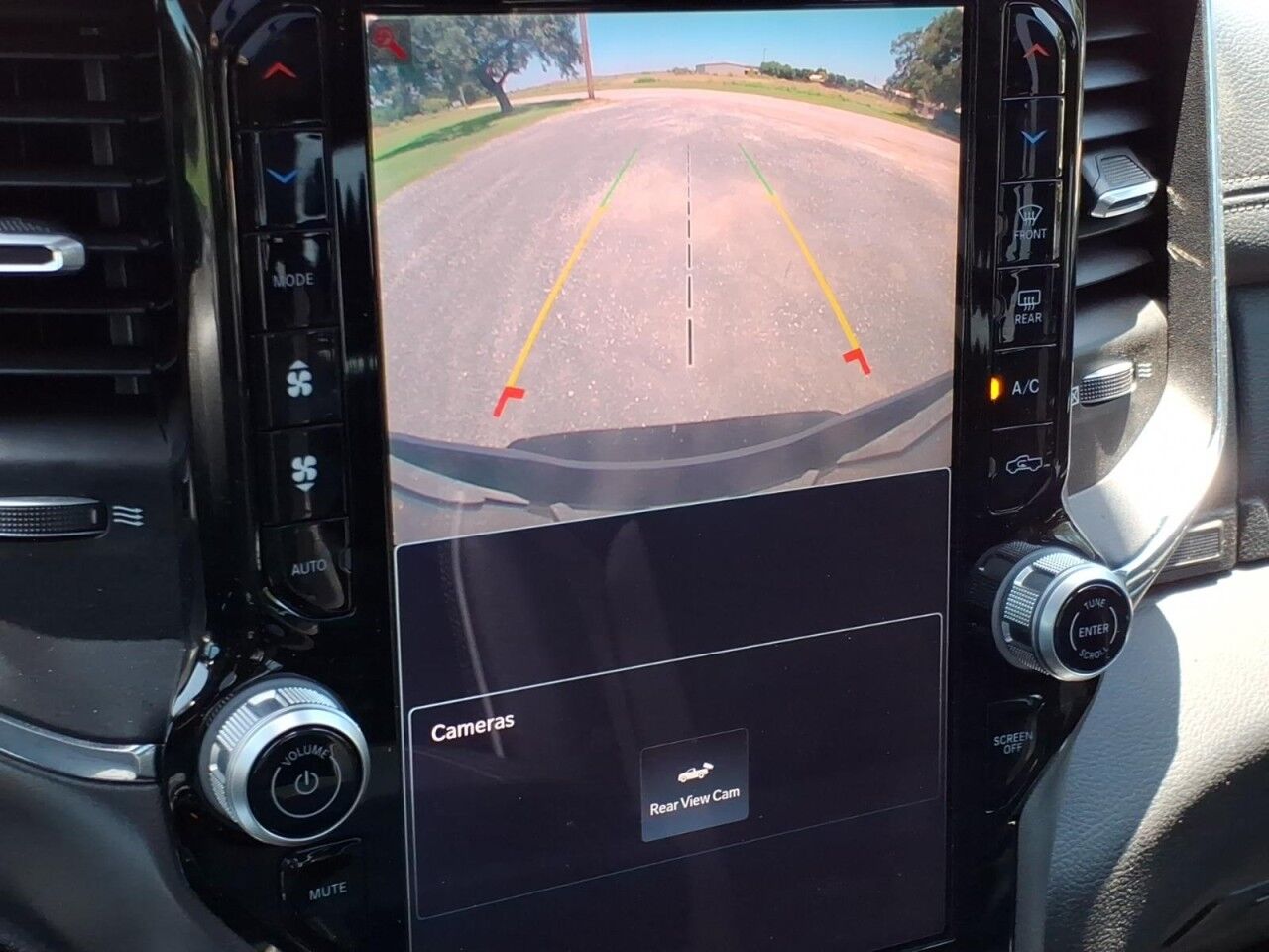 2025 Ram 1500 Laramie Uvalde TX