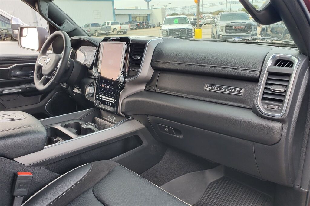 2025 Ram 1500 Laramie Hondo TX