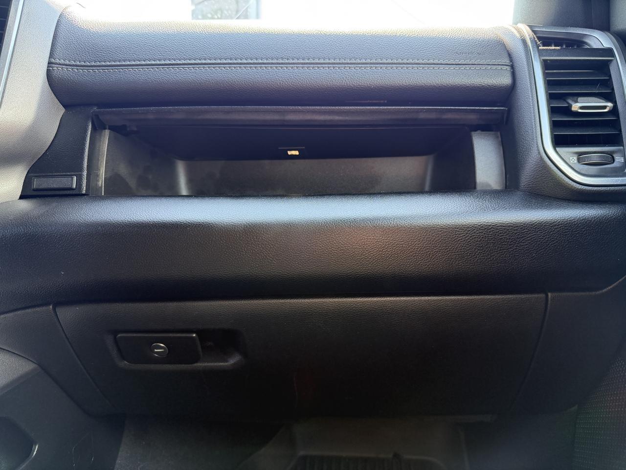 2025 Ram 1500 Laramie Crew Cab 4x4 | 3L Hurricane Twin Turbo | Heated Vented Leather Seats | NAV | 12IN Display Redwater AB