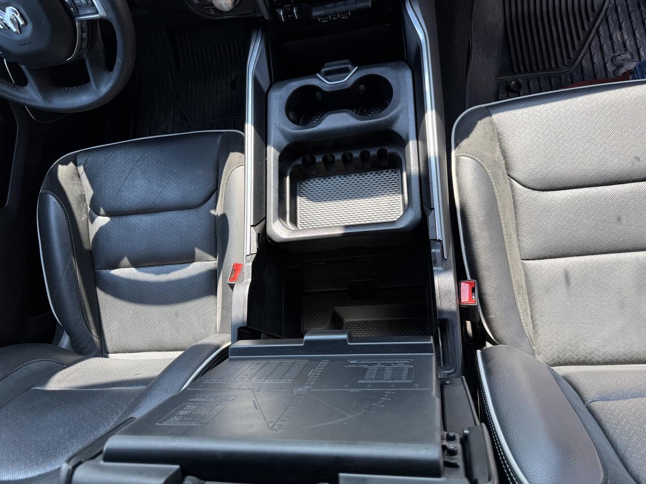 2025 Ram 1500 Laramie Crew Cab 4x4 | 3L Hurricane Twin Turbo | Heated Vented Leather Seats | NAV | 12IN Display Redwater AB