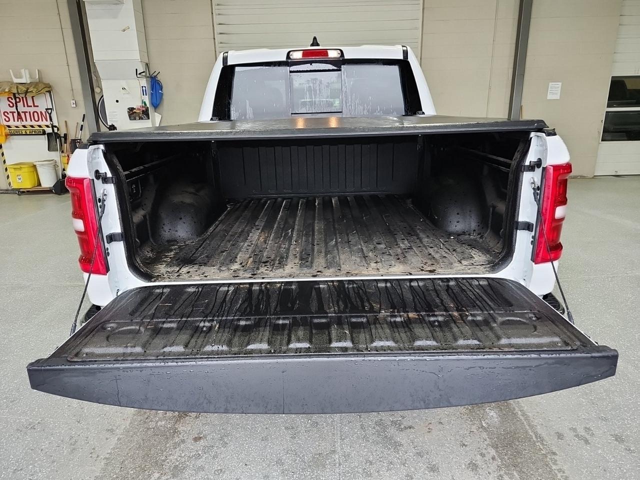 2025 Ram 1500 Laramie Crew Cab 4x4 | 3L Hurricane Twin Turbo | Heated Vented Leather Seats | NAV | 12IN Display Redwater AB