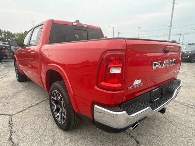 2025 Ram 1500 Laramie Crew Cab 4x4 5'7" Box