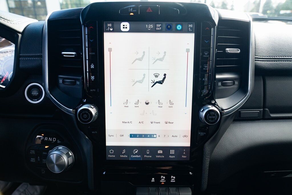 2025 Ram 1500 Laramie Milwaukie OR