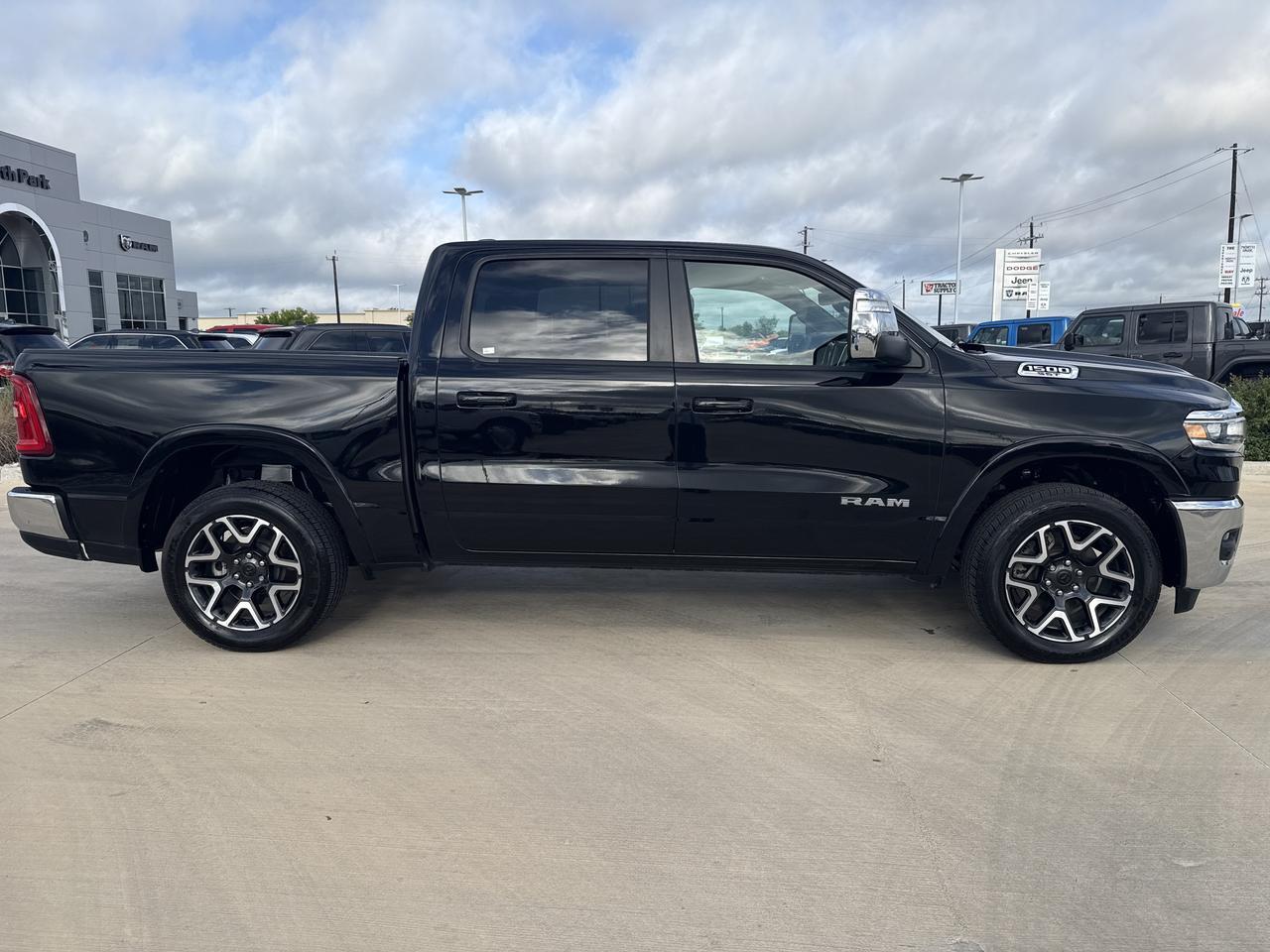 2025 Ram 1500 Laramie