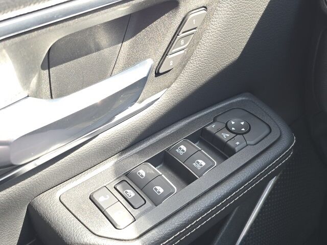 2025 Ram 1500 Laramie Watertown SD