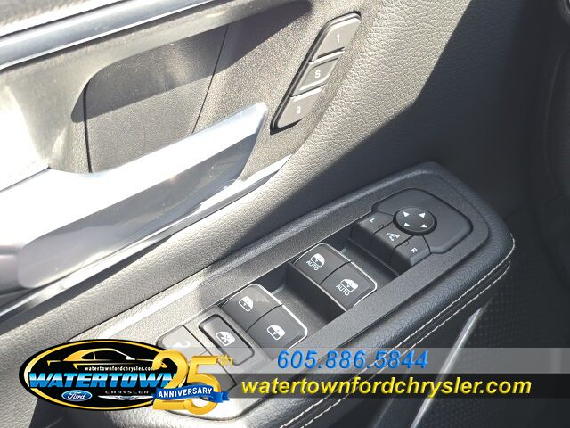 2025 Ram 1500 Laramie Watertown SD