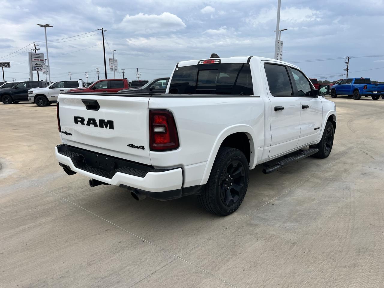 2025 Ram 1500 Lone Star