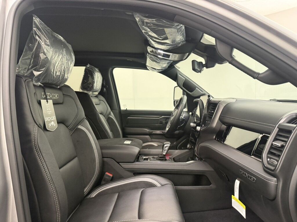 2025 Ram 1500 RHO 4x4 Crew Cab **ONLY 89 Miles** Maumee OH