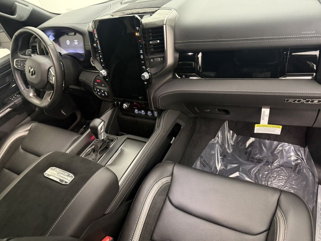 2025 Ram 1500 RHO 4x4 Crew Cab **ONLY 89 Miles** Maumee OH