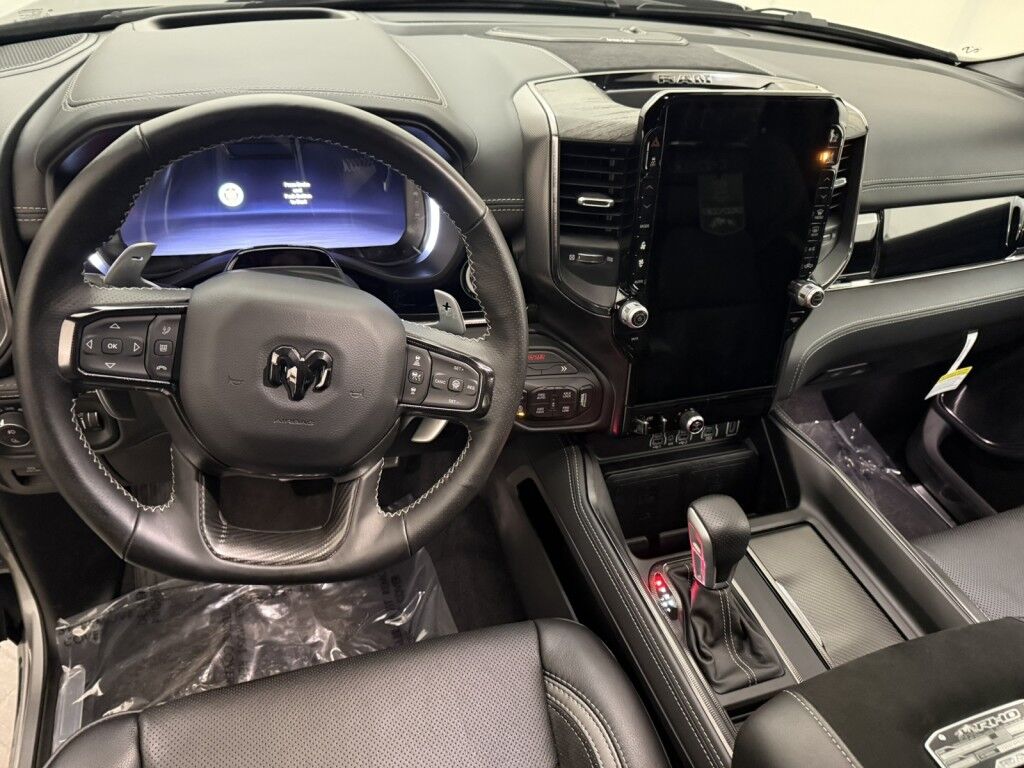 2025 Ram 1500 RHO 4x4 Crew Cab **ONLY 89 Miles** Maumee OH