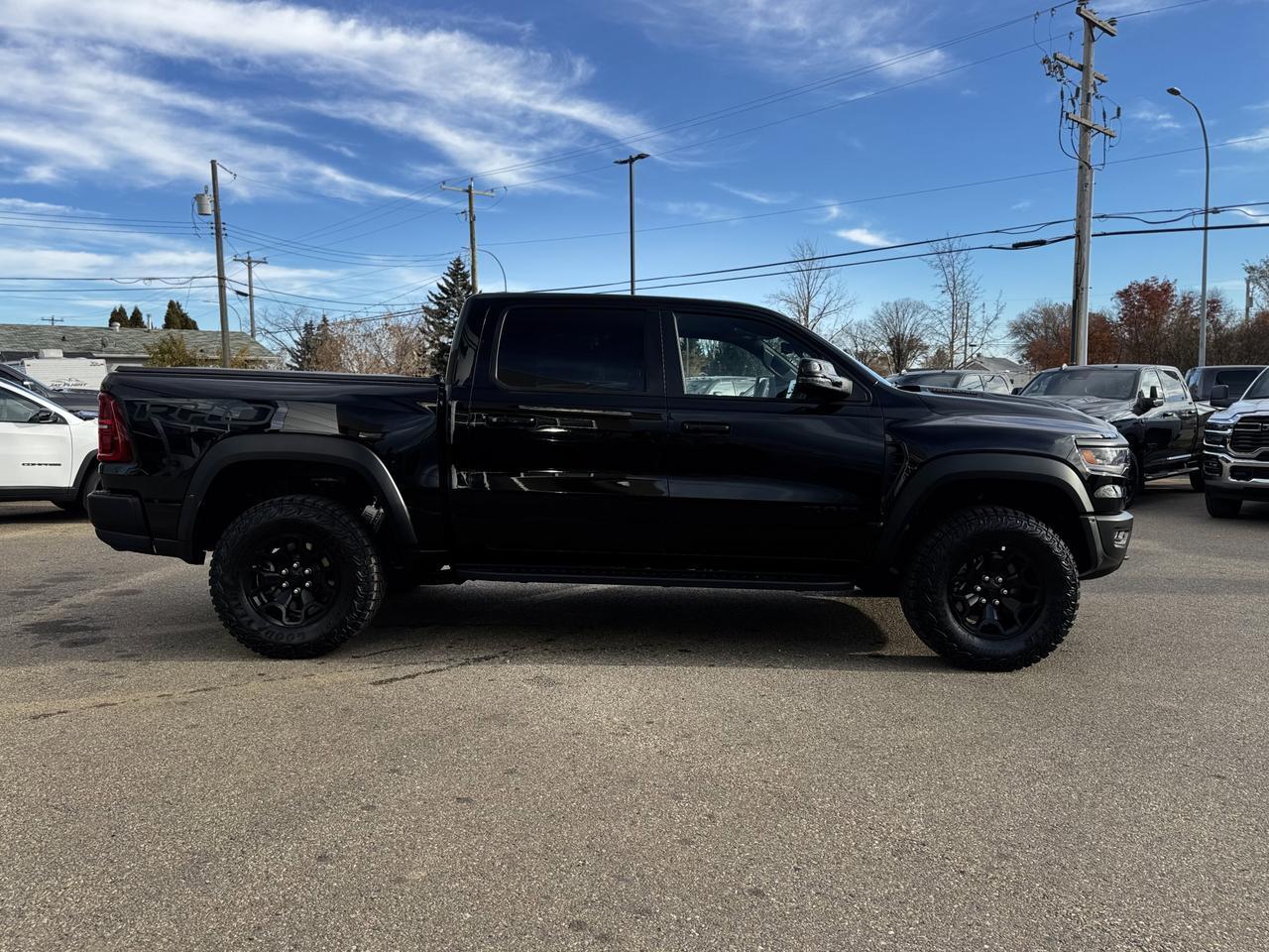 2025 Ram 1500 RHO Crew Cab 4x4 | 3L Hurricane | Premium Leather | Power Tailgate | Pano Sunroof Redwater AB