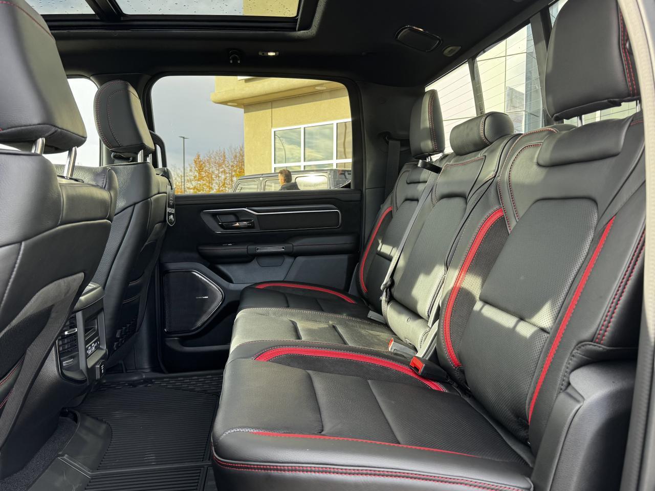 2025 Ram 1500 RHO Crew Cab 4x4 | 3L Hurricane | Premium Leather | Power Tailgate | Pano Sunroof Redwater AB