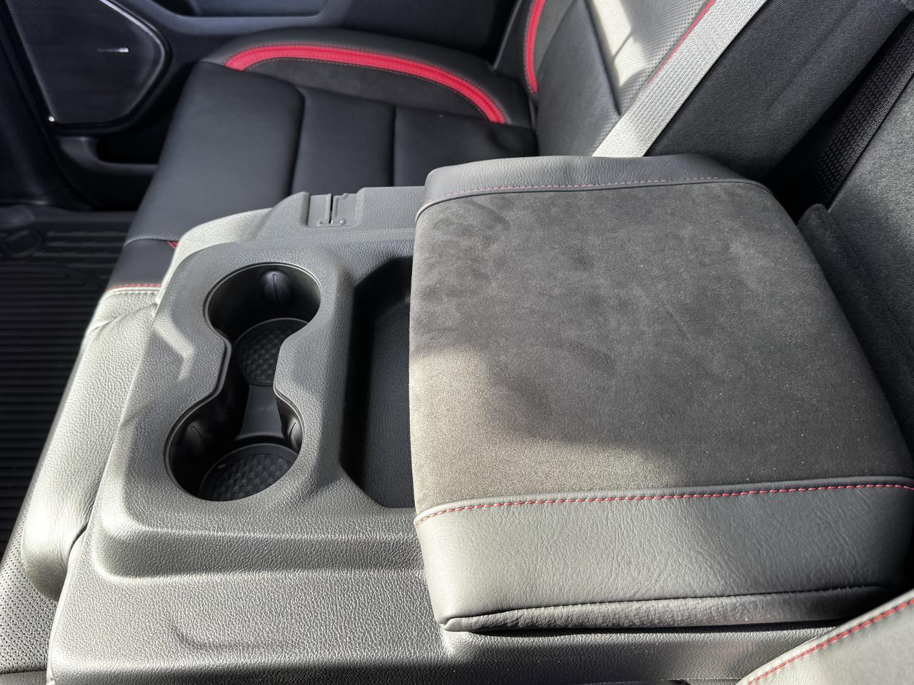 2025 Ram 1500 RHO Crew Cab 4x4 | 3L Hurricane | Premium Leather | Power Tailgate | Pano Sunroof Redwater AB